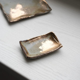 Gold accents mini plate 3.5in【shigaraki-yaki】