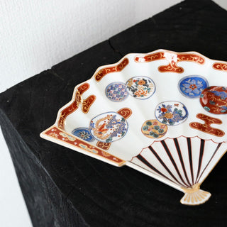 Old imari style fan plate  2size available［Hasami-yaki］