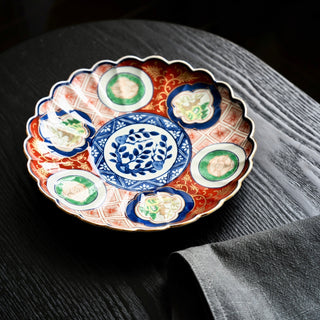 Old Imari style frills red plate 7.8in  [Hasami-yaki]