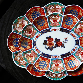 Old Imari style large oval plate 9.6in  [Hasami-yaki]