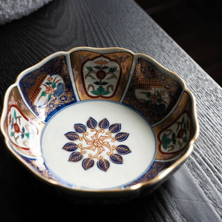 Old imari style deep bowl 6.8in［Hasami-yaki］